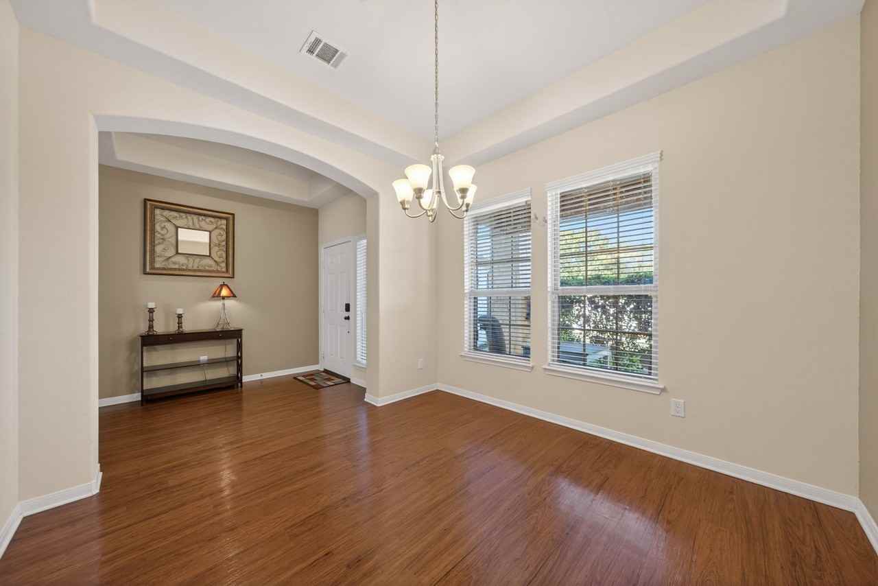 147 Brookview #1 - Photo 6 of 30