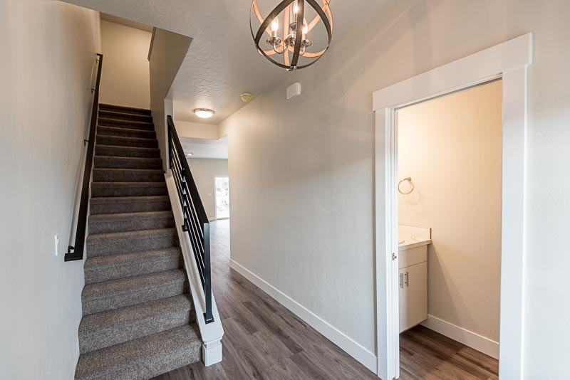 305B N Johnson Ave #305B - Photo 4 of 17