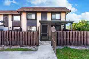 2140 Sherwood Forest Boulevard #10 - Photo 1 of 1