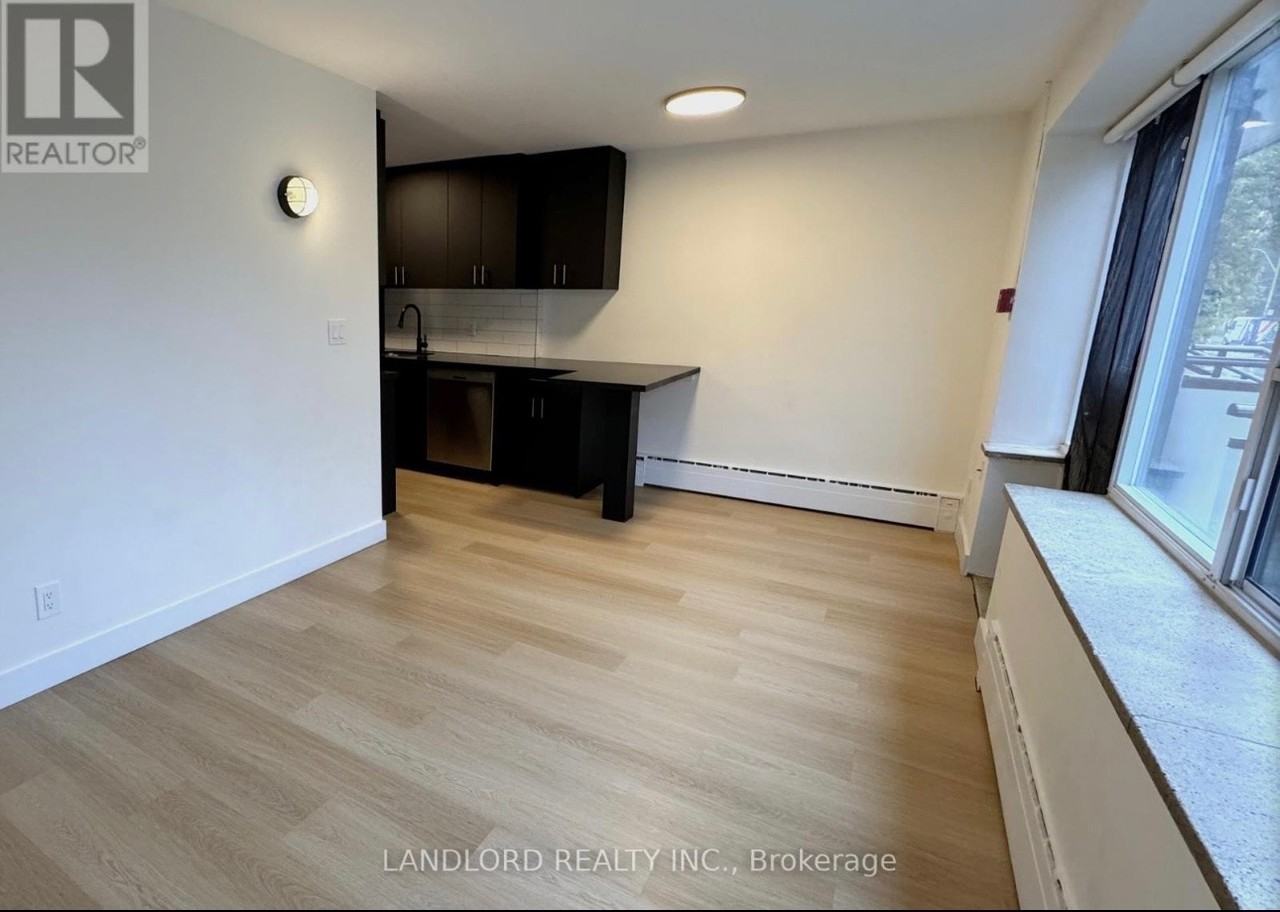 420 Eglinton Avenue East #101 - Photo 3 of 16