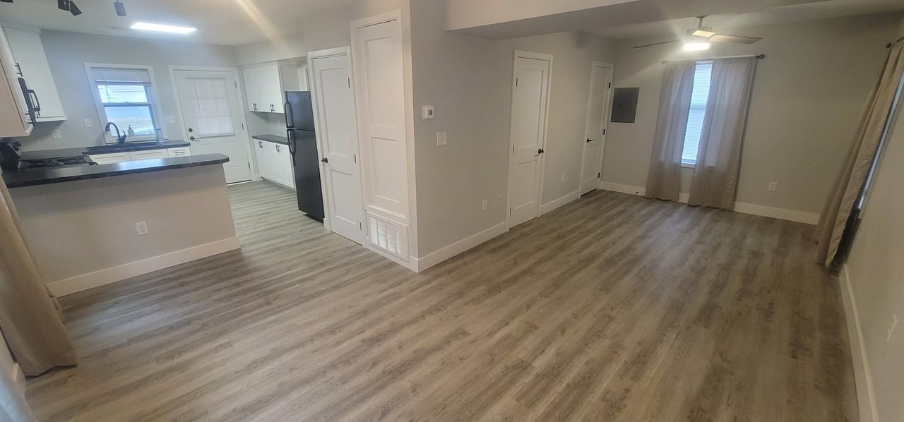 315 5th Avenue #1 - Photo 3 of 10