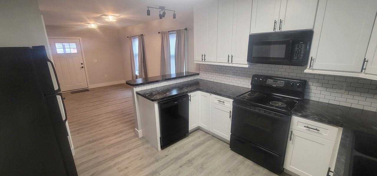 315 5th Avenue #1 - Photo 7 of 10