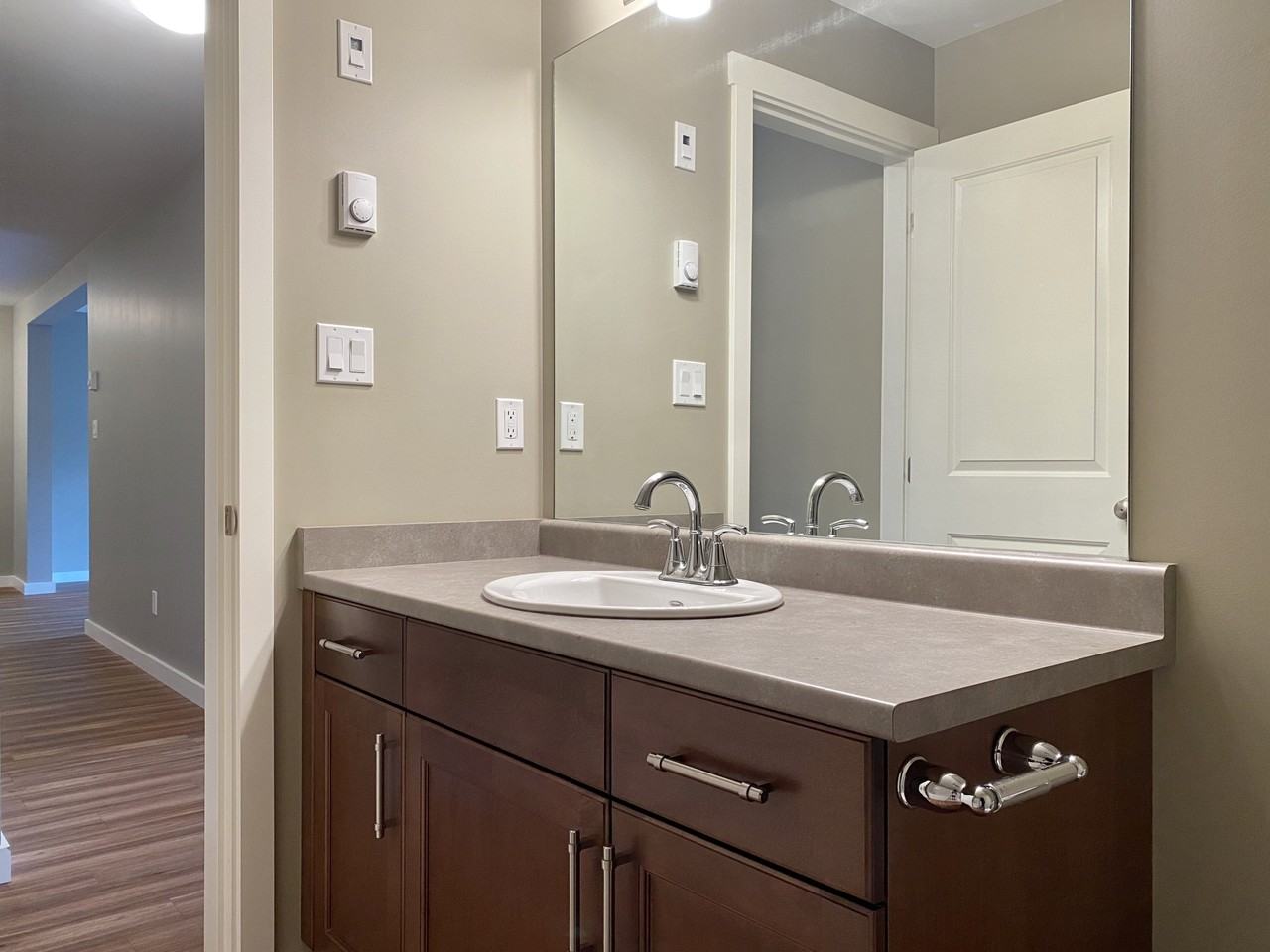 407 Campbell Street #407 - Photo 3 of 7