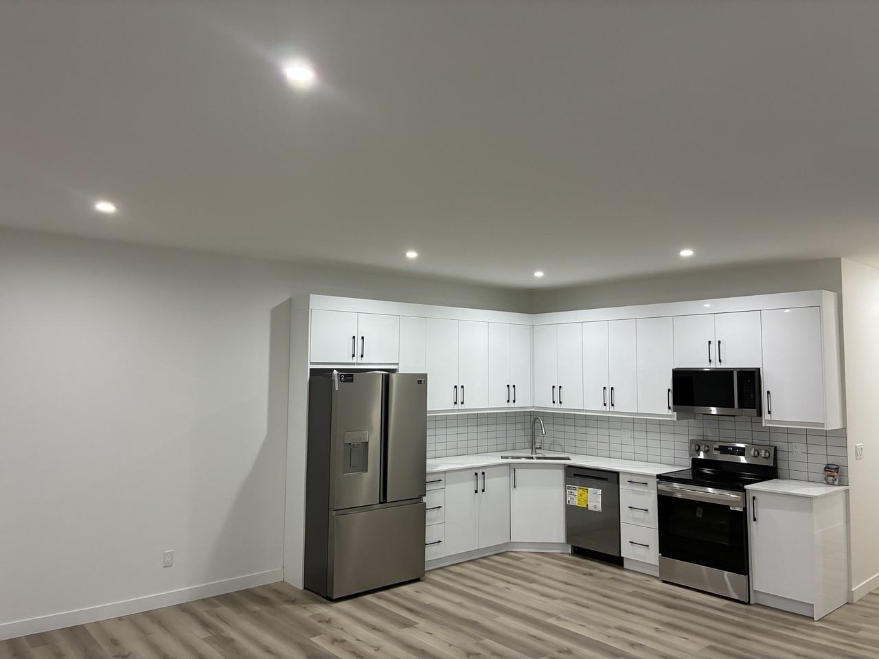 91 Street - Photo 2 of 27