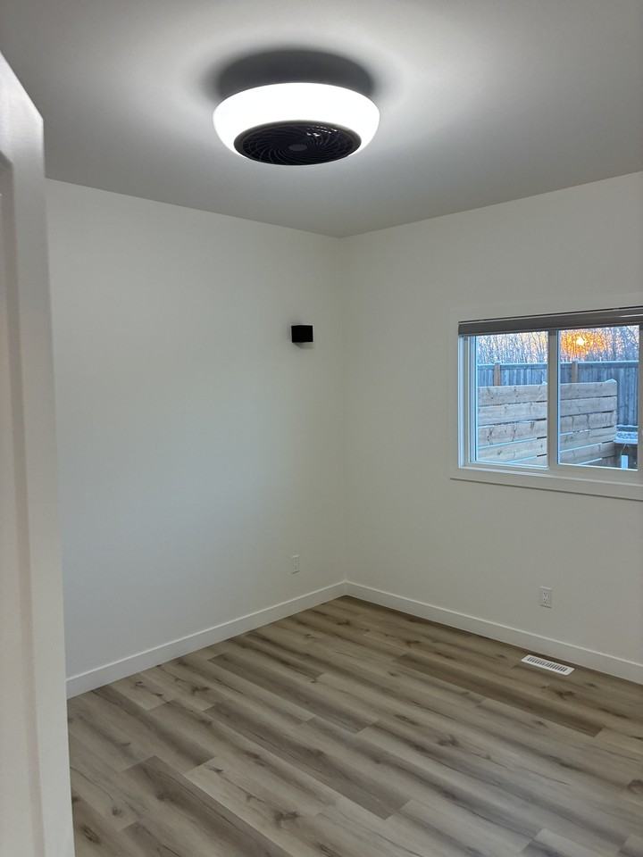 91 Street - Photo 7 of 27