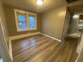 2211 Queen Ave N #2 - Photo 1 of 1