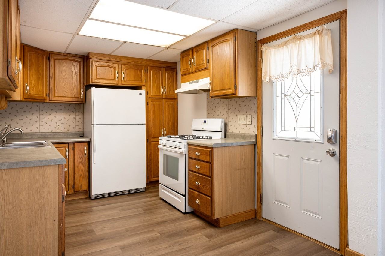 209 North Main Street #S - Photo 3 of 16