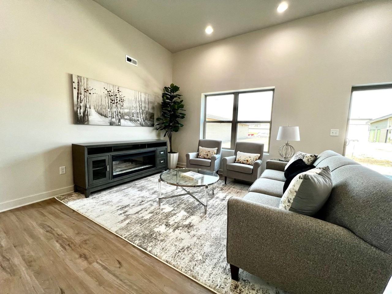 Concord Villas - Photo 3 of 50