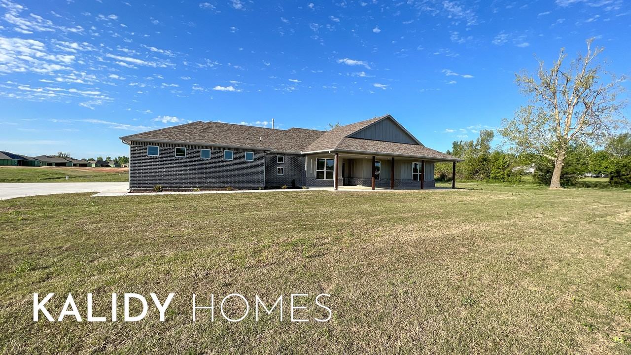 102 Olde Mill Rd #1 - Photo 7 of 37