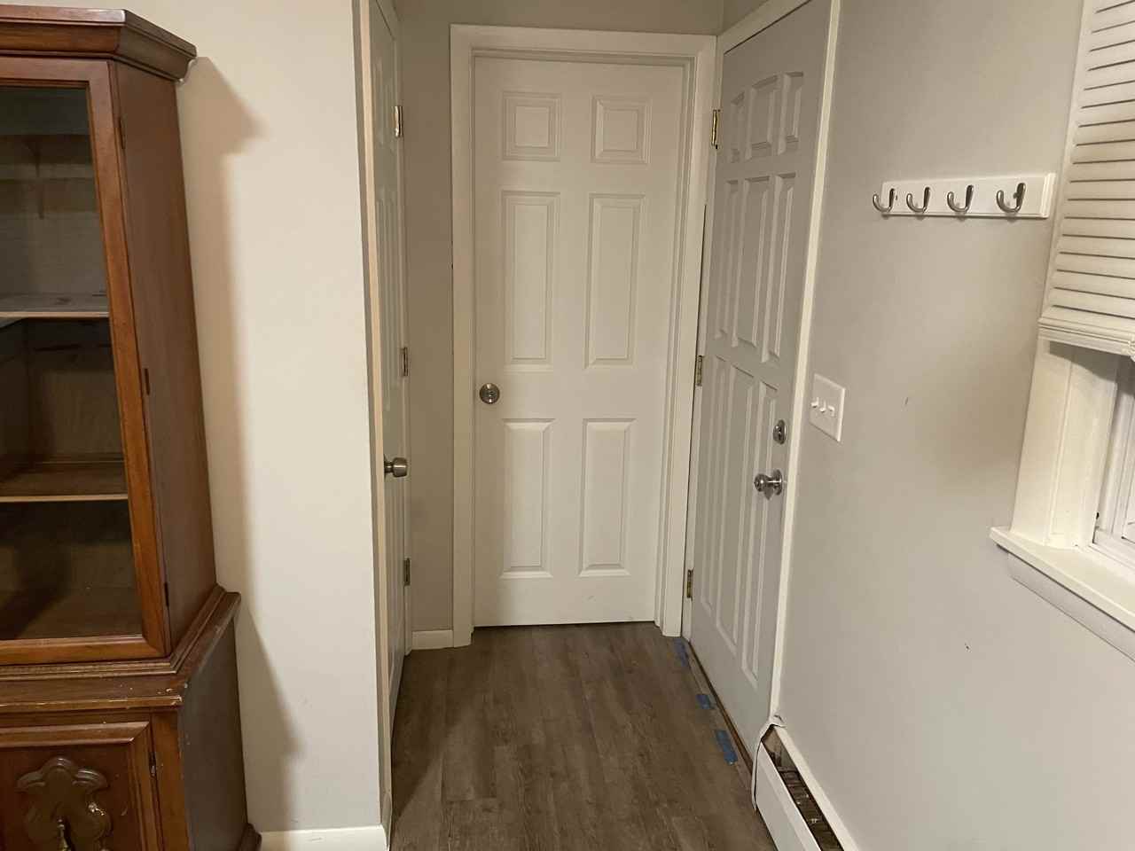 3547 3547/3549 Halifax Avenue North - 3549 #3549 - Photo 4 of 8