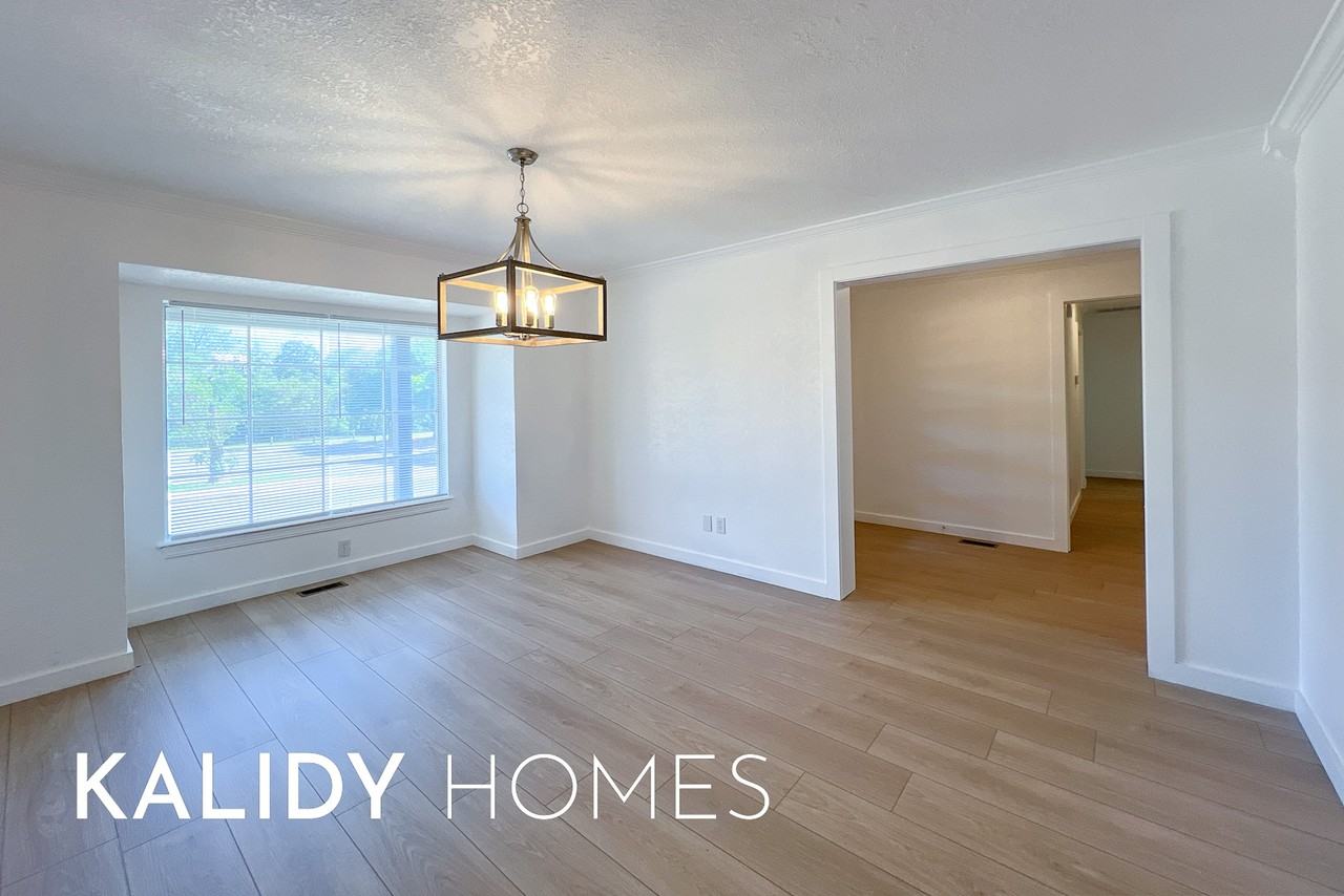 4501 N Billen Ave #1 - Photo 6 of 32