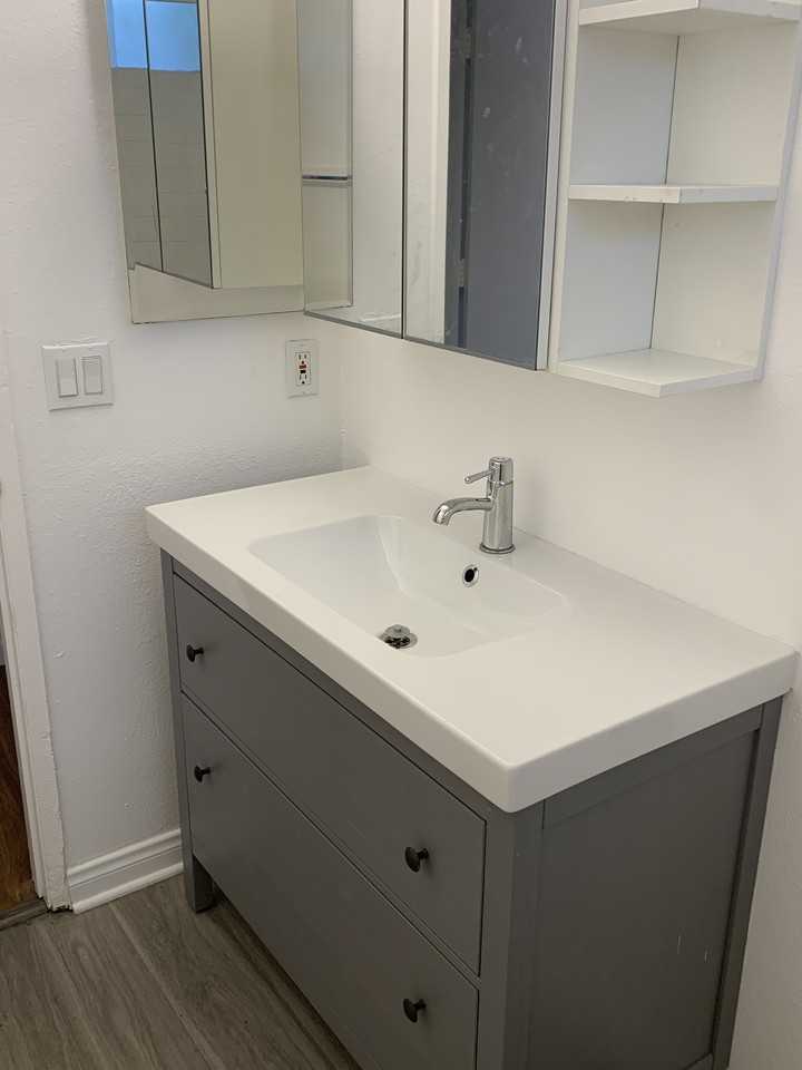 1351 North Orange Drive #1 - Photo 4 of 21