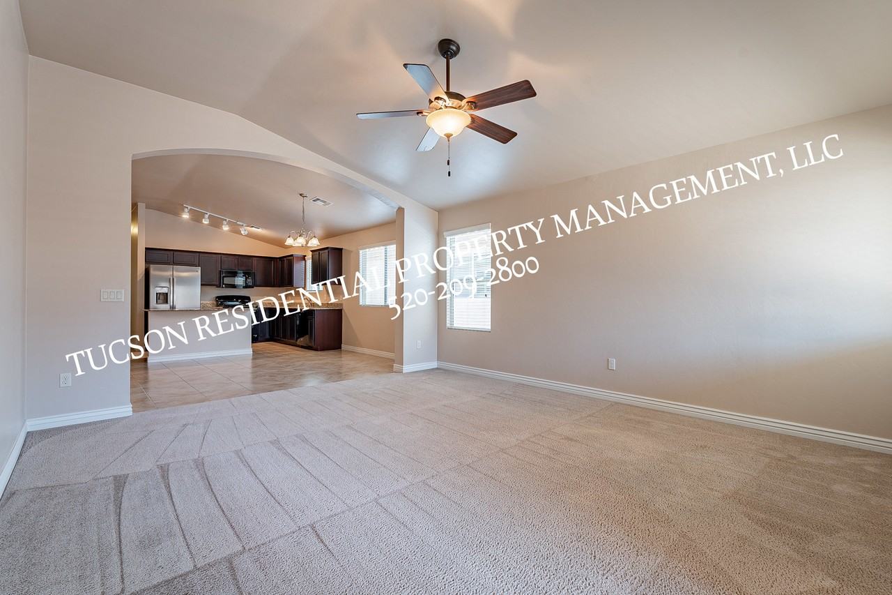 6678 South Stone Fly Drive #2 - Photo 7 of 37