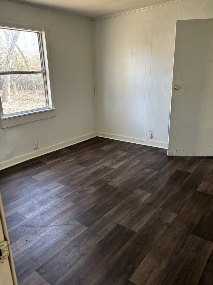 1112 N 5th Ave #1 - Photo 5 of 6