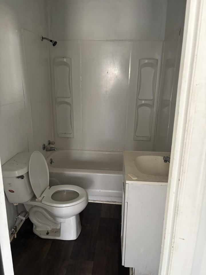 1112 N 5th Ave #1 - Photo 6 of 6