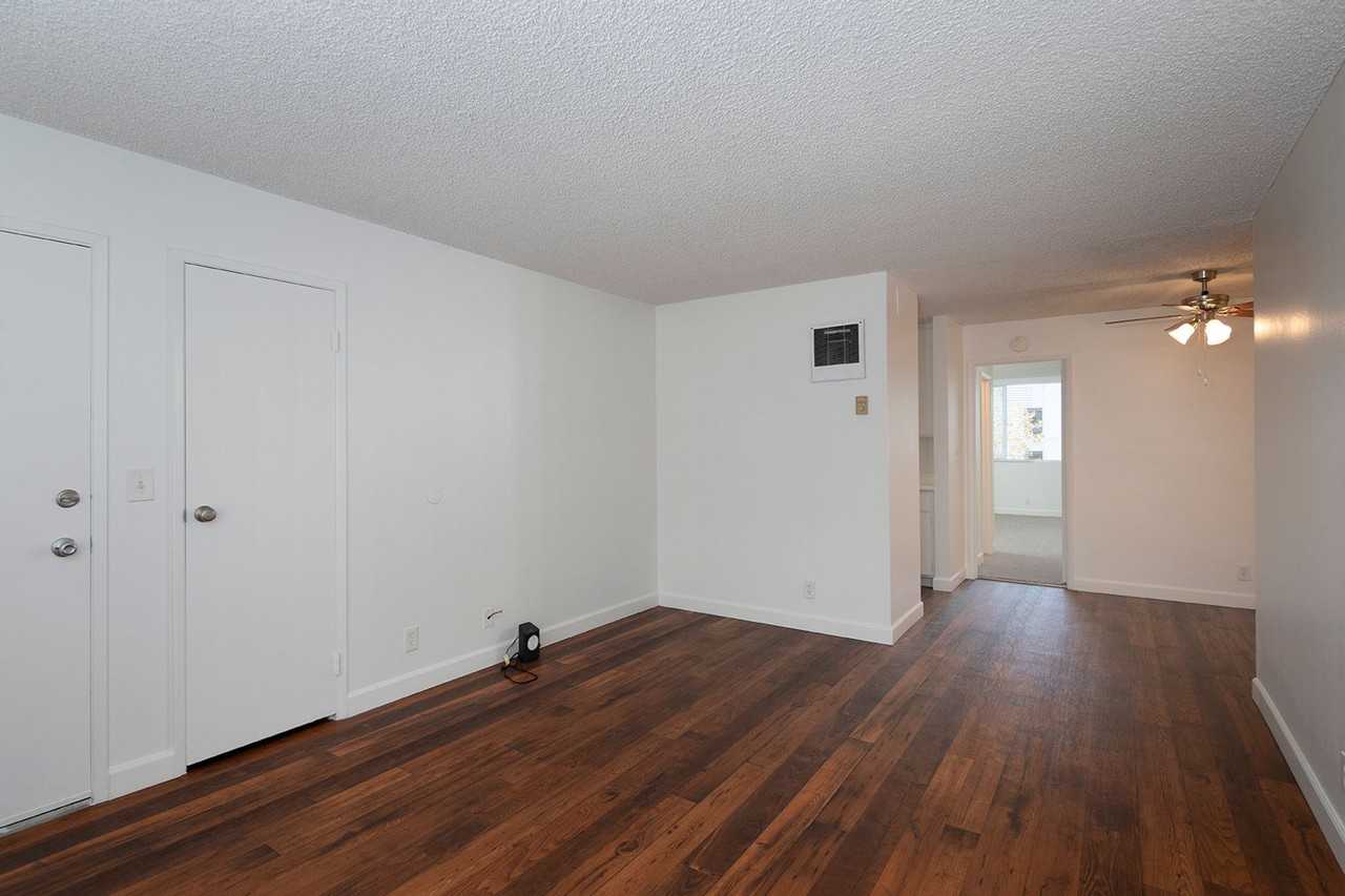 La Mesa Gardens - Photo 6 of 50