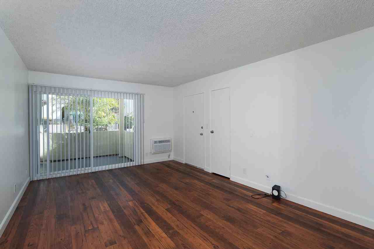 La Mesa Gardens - Photo 7 of 50