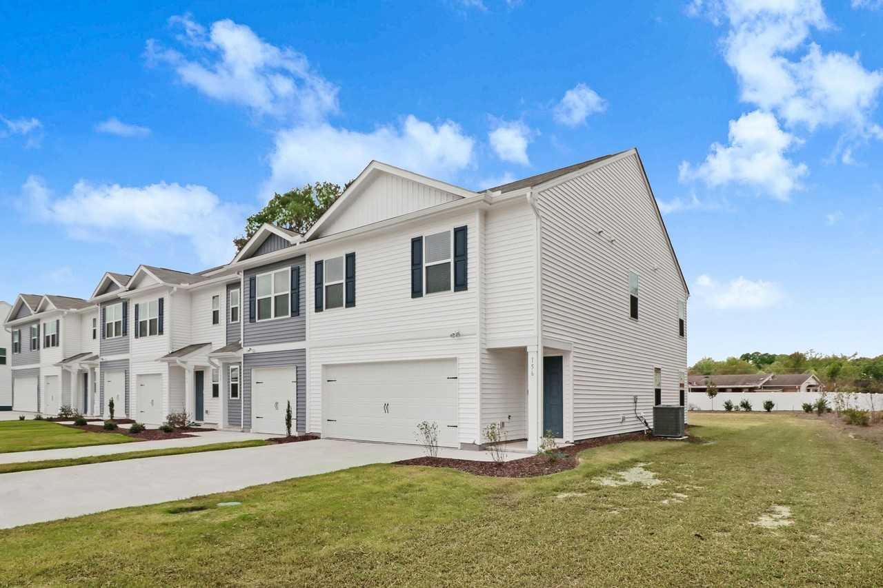 156 Seymour Village Dr #1 - Photo 2 of 19