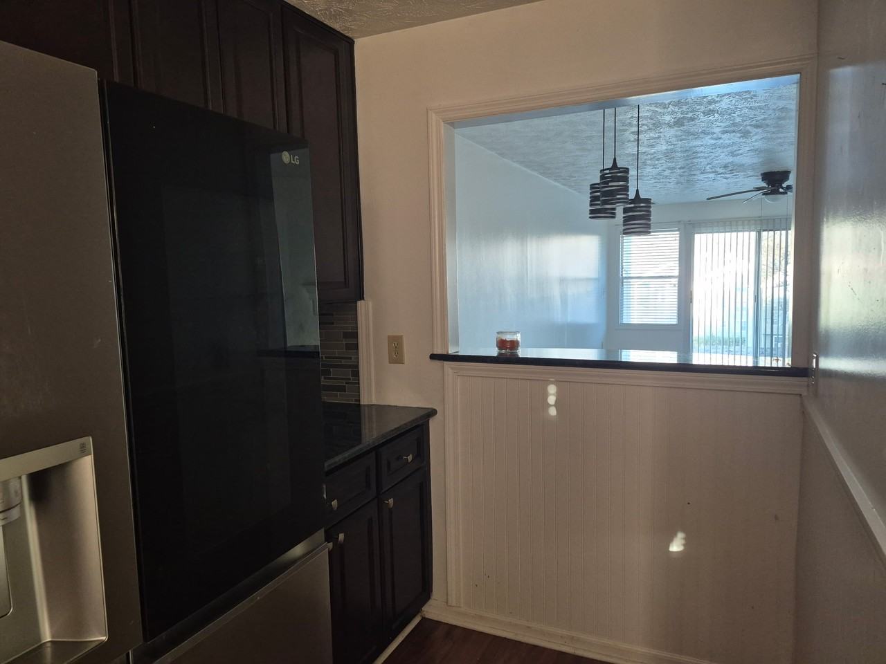 1004 Brookhollow Dr #2 - Photo 6 of 18