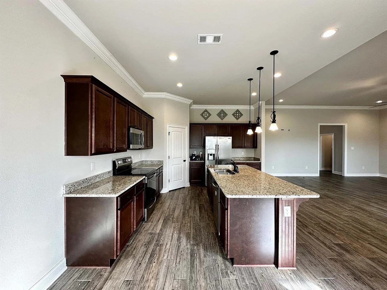 10036 Dunleith Loop #1 - Photo 4 of 26