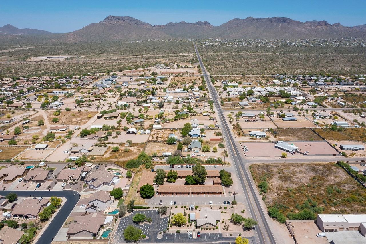 Meridian 21 Apartments - Photo 7 of 31