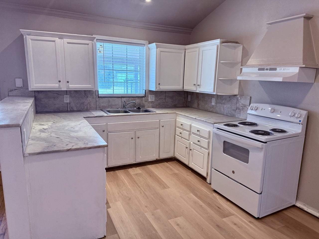 4912 41st Street #1 - Photo 3 of 10