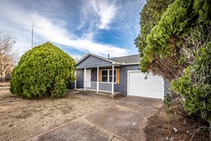 featured image of 2218 Northwest Pollard Avenue #1