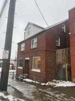 featured image of 4106 Lee Rd #2