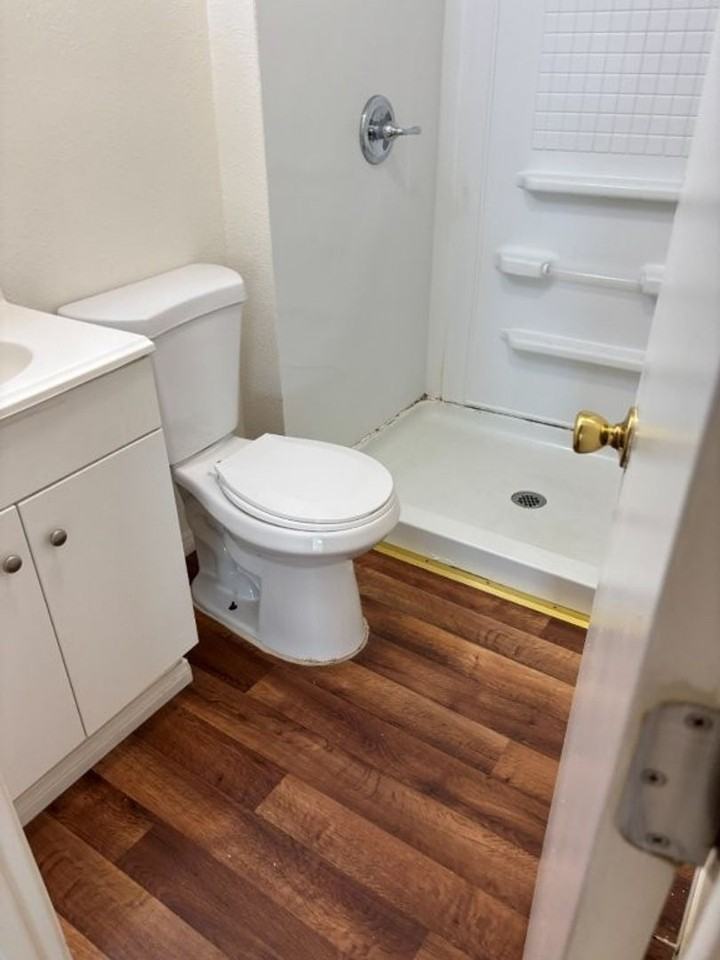 700-704 State/122-140 S.7th. - Photo 4 of 7