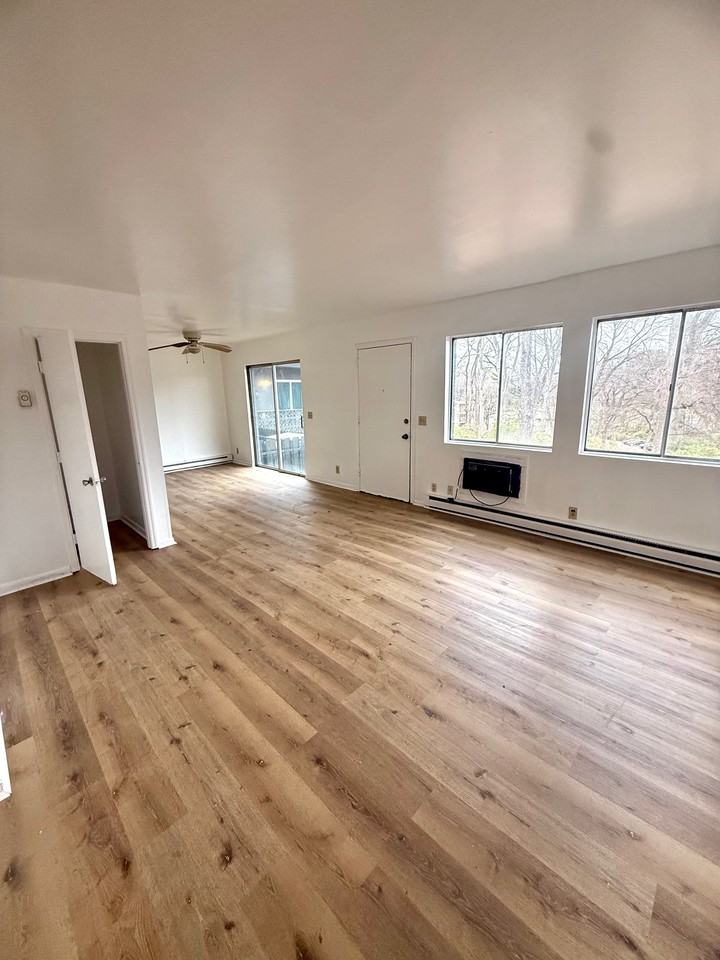 550 550 Harding PlaceUnit B105 #B105 - Photo 5 of 13