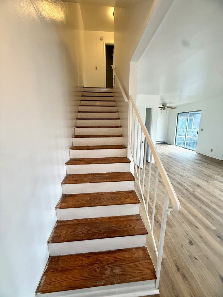 550 550 Harding PlaceUnit B105 #B105 - Photo 6 of 13