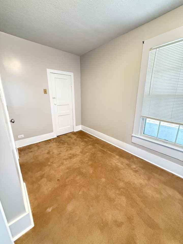 219 Rebecca Street - Photo 7 of 10