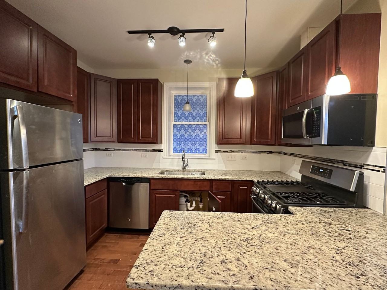 2649 W 21st Pl - Photo 3 of 35