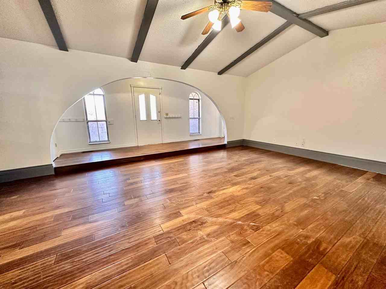 9817 Grimsbey Court - Photo 3 of 39