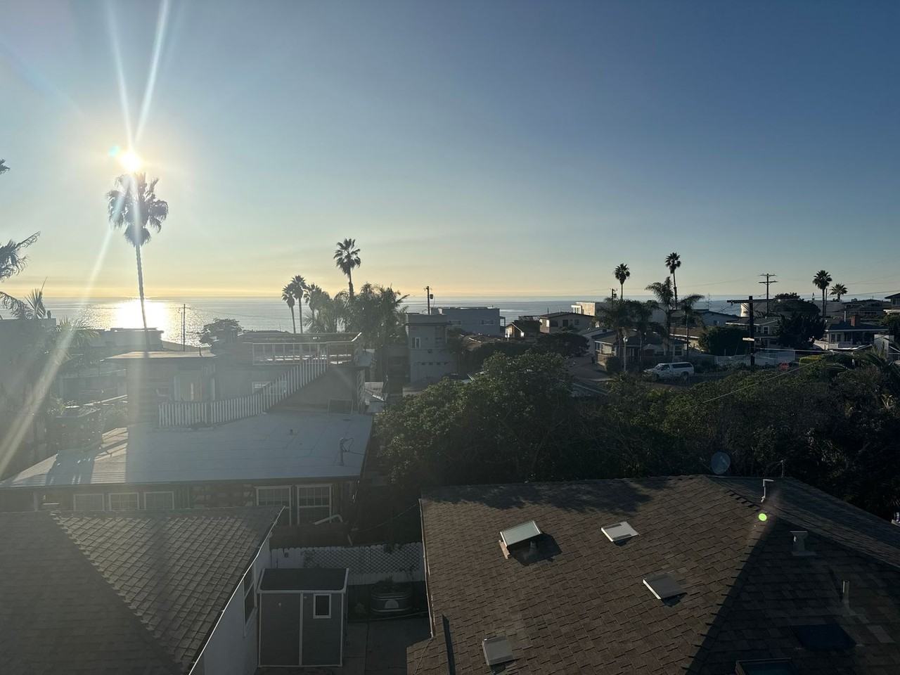 731-33 1/2 Beryl St - Photo 7 of 24