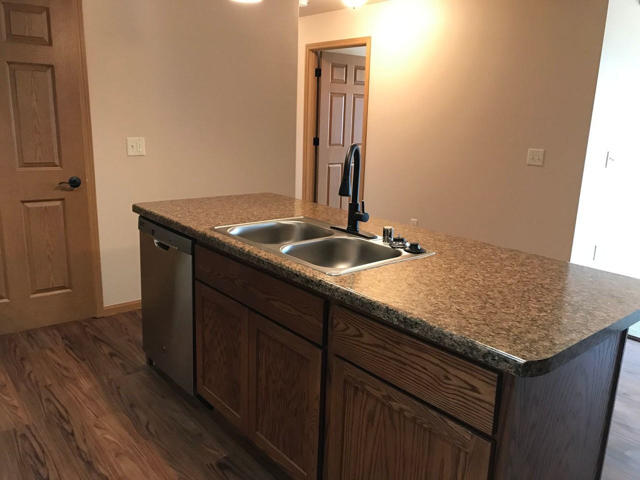 The Sands Luxury Apartments - Photo 4 of 50