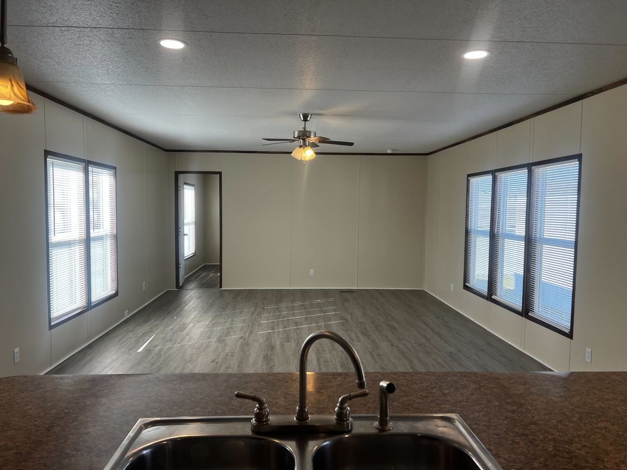 709 N Collins Fwy #264 - Photo 6 of 24