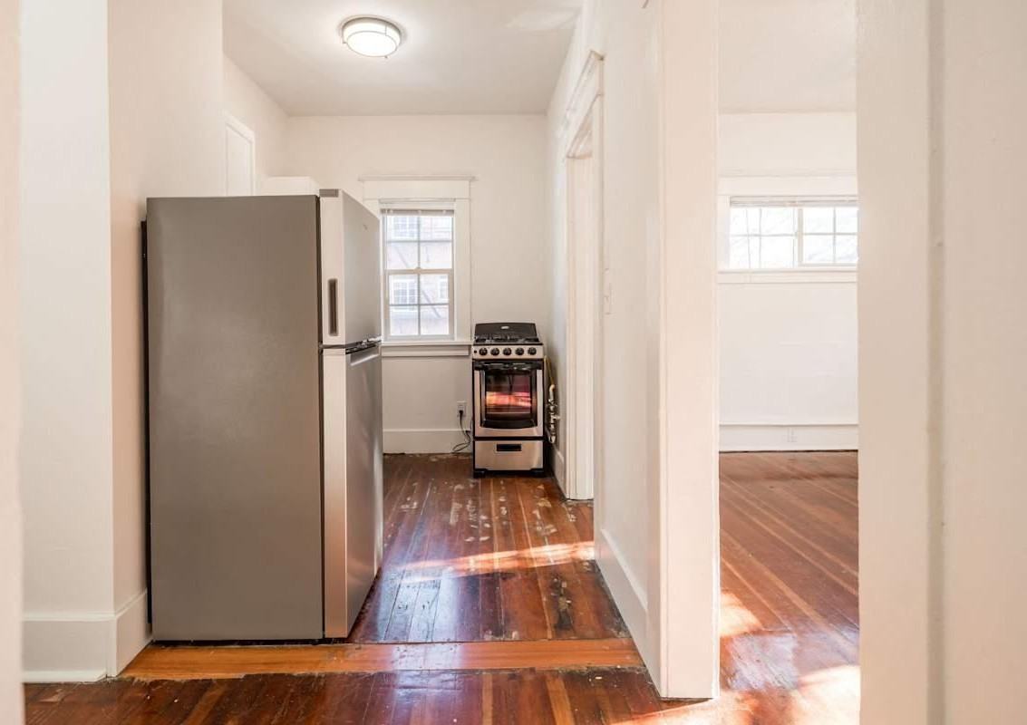 1010 Nw 17th Ave - Photo 3 of 25