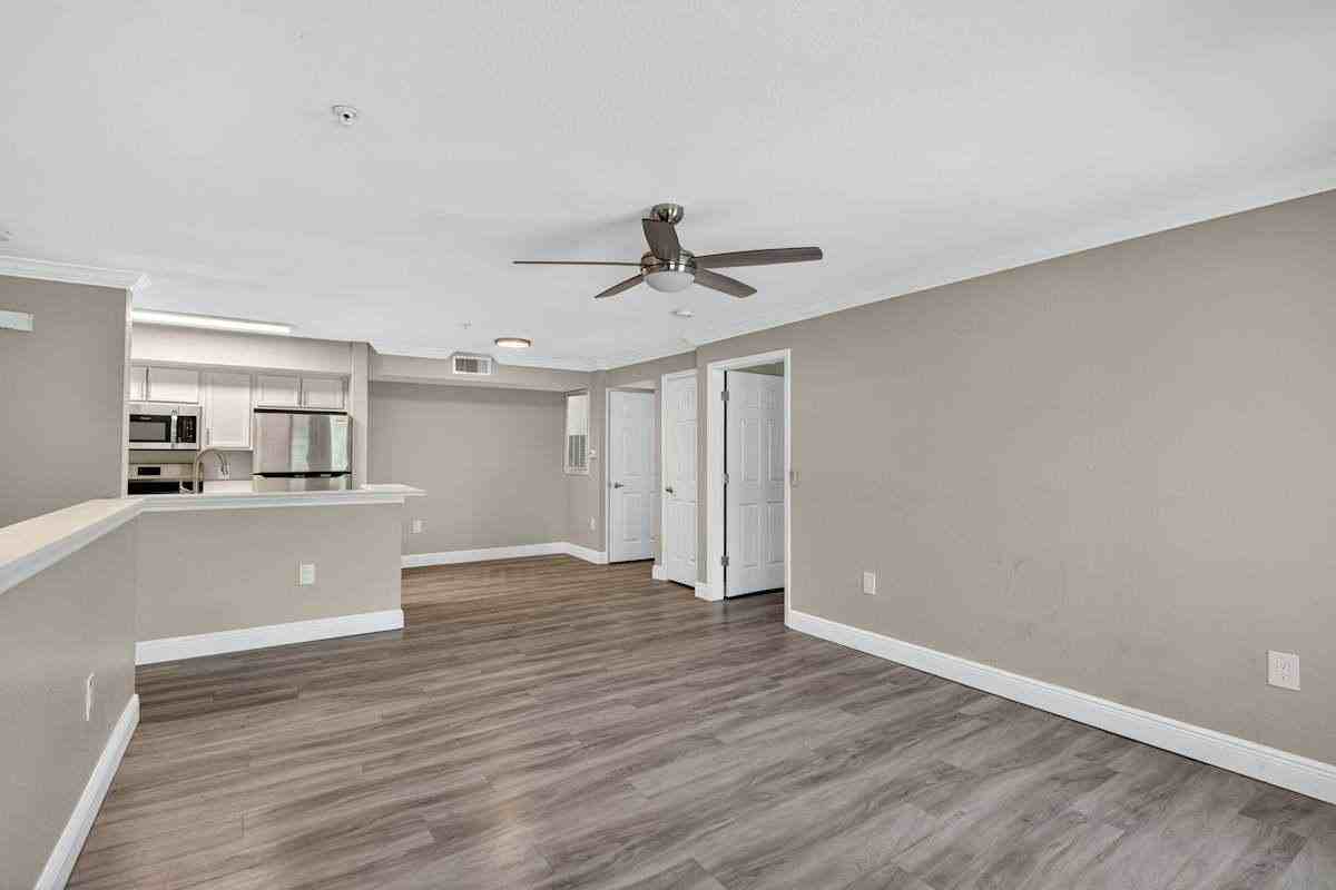 4250 Jefferson Ln - Photo 5 of 24