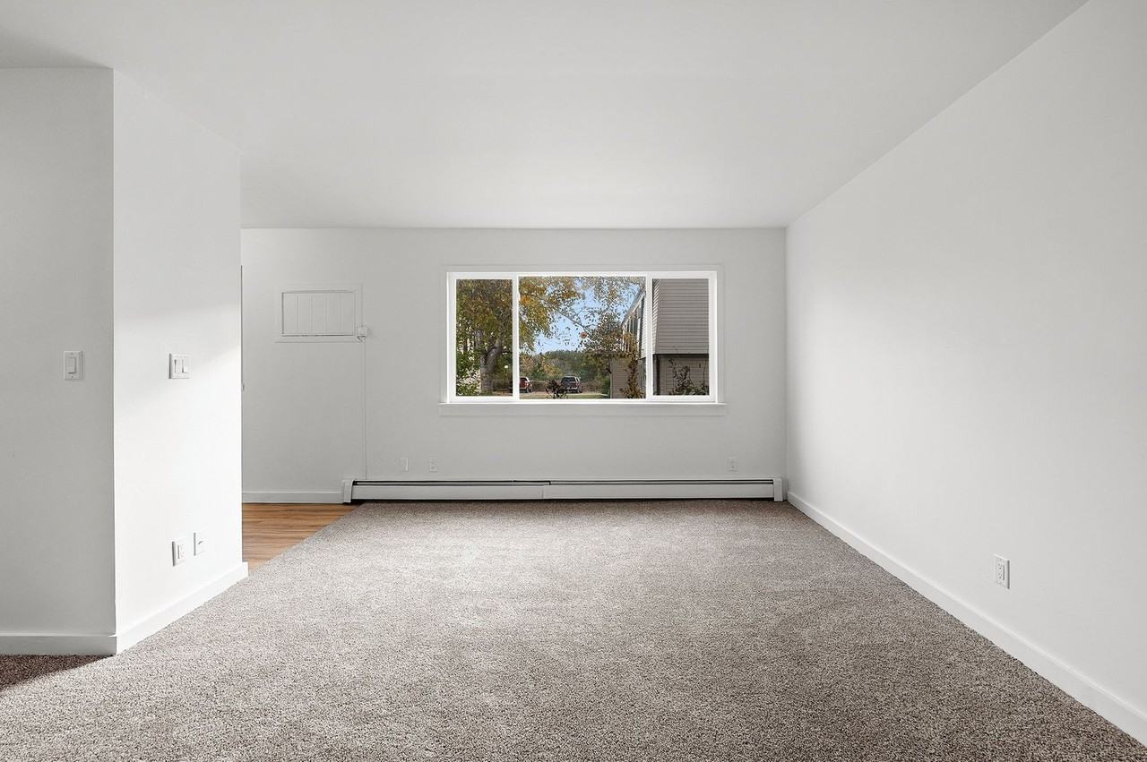 Cherry Hill Apartments - Photo 5 of 12