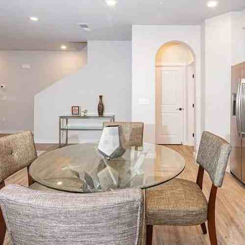 100 Toscana Dr - Photo 4 of 16