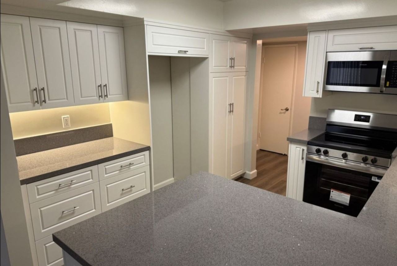 420 North Louise Street - Photo 5 of 14