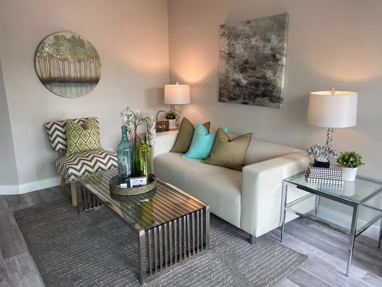 8206 2nd St - Photo 2 of 5