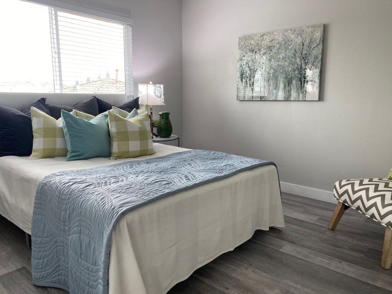 8206 2nd St - Photo 4 of 5