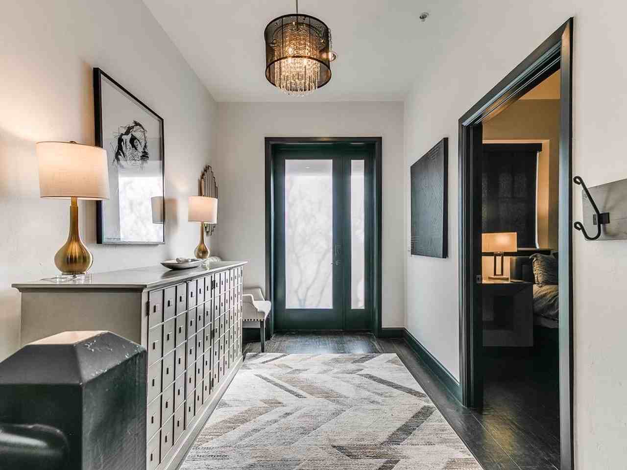 115 Northeast 3rd Street - Photo 7 of 50