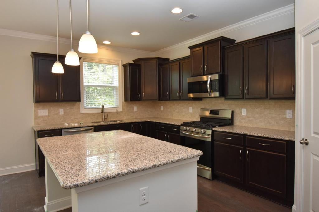 2874 Scarecrow Way - Photo 6 of 27