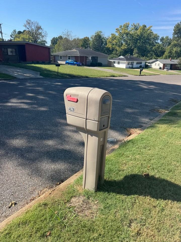 4628 Windward Drive - Photo 7 of 13