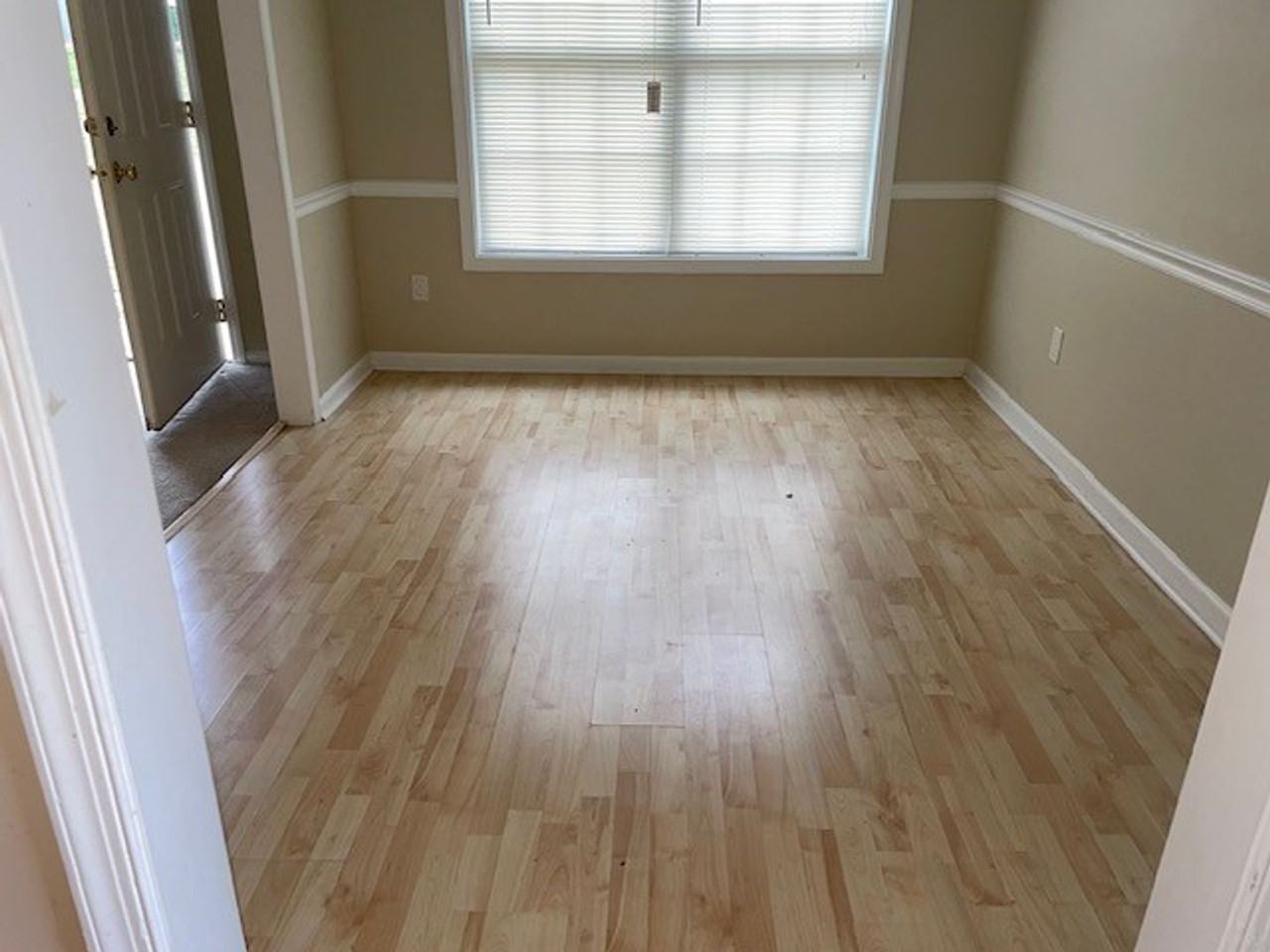 3604 Markham Rd - Photo 3 of 18