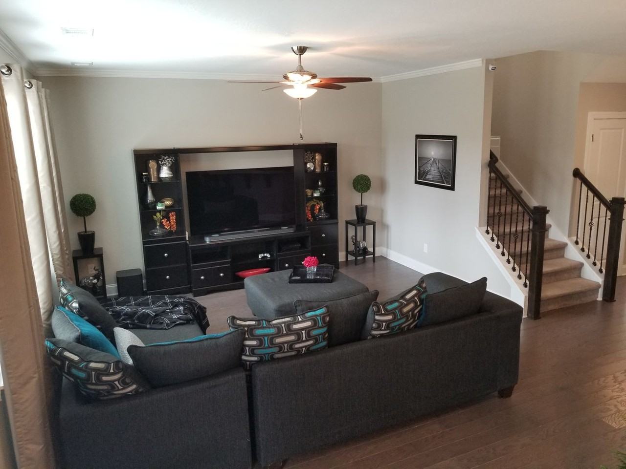 249 Caroleton Drive - Photo 7 of 40