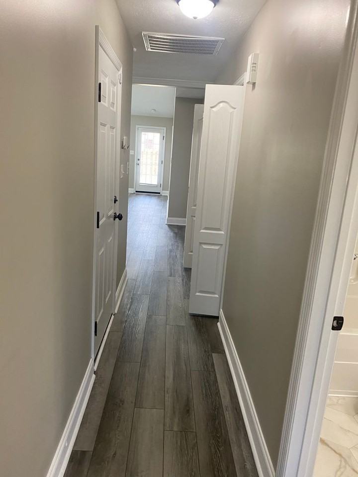 844 Bryan Circle - Photo 5 of 22